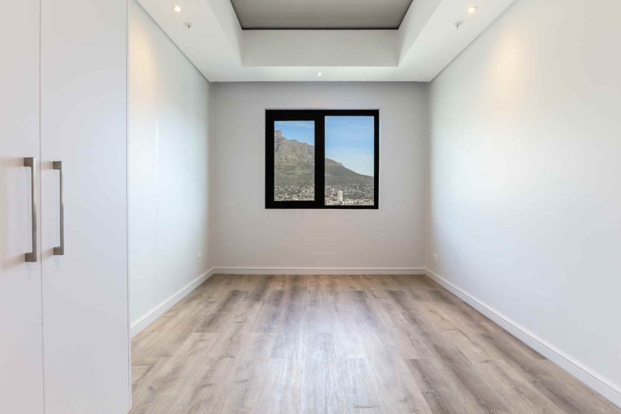 3 Bedroom Property for Sale in Foreshore Western Cape